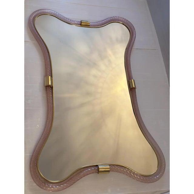 Murano-Style Scenographic Torchon Glass Designer Mirror – Simoeng, Pink and Gold For Sale - Image 10 of 12