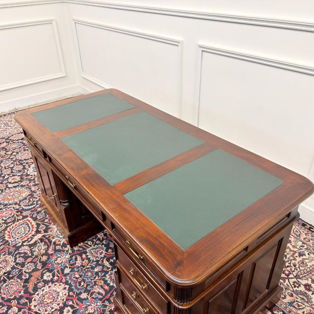 Classic English Chesterfield Desk For Sale - Image 17 of 18