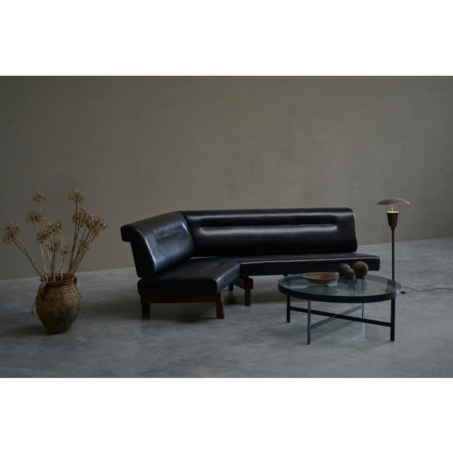Vintage Boomerang Sofa in Wengé and Black Leather by Martin Visser, 1970 For Sale - Image 6 of 16