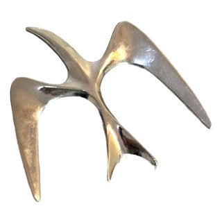 Sarah Coventry Midcentury Silver Tone Bird Brooch For Sale