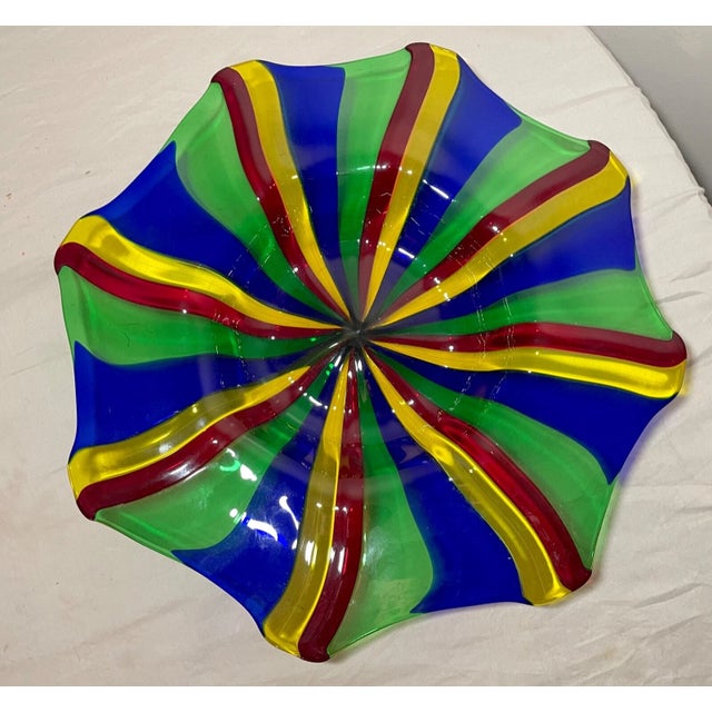 This stunning vintage Italian Oggetti hand blown fused glass center piece bowl is a must-have for any collector or lover...