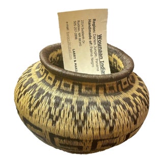 Rare HTF Handcrafted Wounaan Palm Basket From Panama W/ Geometric Greek Key Motif. For Sale