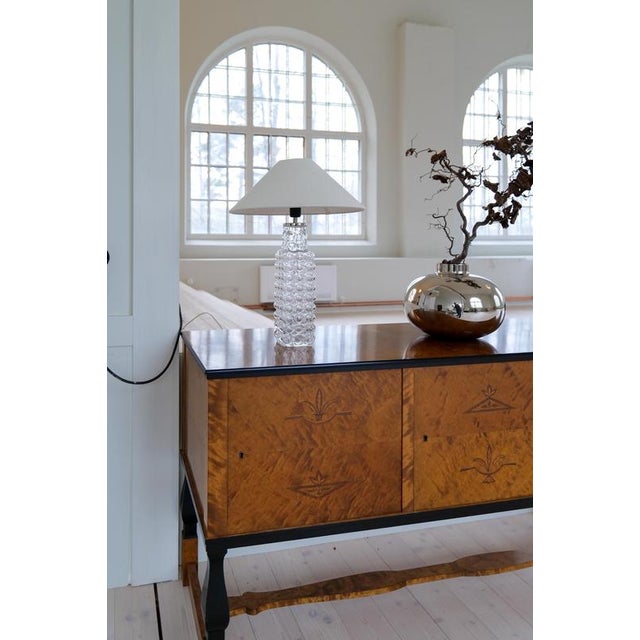 Orrefors Mid-Century Modern Bubble Crystal Table Lamp attributed to Carl Fagerlund for Orrefors, 1960s For Sale - Image 4 of 17