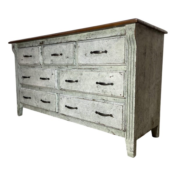 Vintage Rustic Commode in Wood For Sale