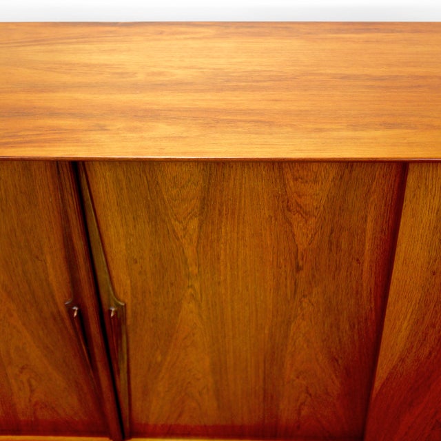 Wood 1950s Omann Jun. Møbelfabrik Model #19 Rosewood Tall Sideboard / Highboard Designed by Gunni Omann For Sale - Image 7 of 13