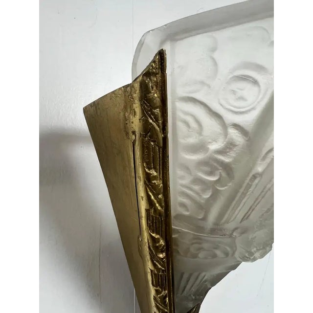 1930s French Art Deco Brass & Frosted Glass Shield Shaped Wall Sconce, a Pair For Sale - Image 4 of 14