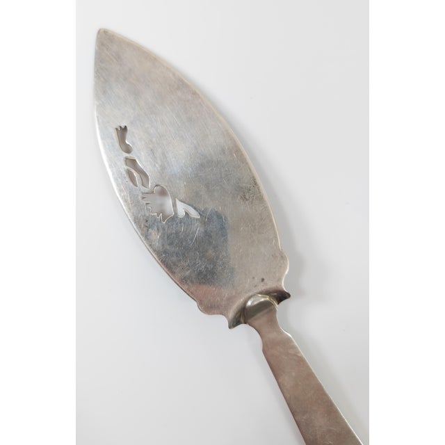Metal Mid-Century Mexican Art Nouveau Sterling Silver Cake Server by Sandborns and R. Lopez For Sale - Image 7 of 11