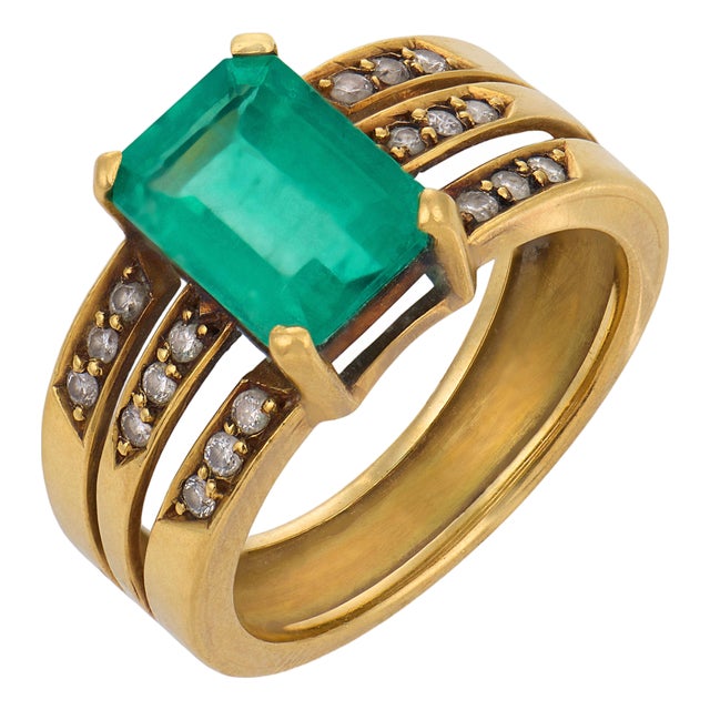 Vintage Gia 2.15 Carat Colombian Emerald Diamond 18k Yellow Gold Ring, Size 6.5 For Sale
