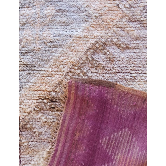 Sand 1980s Neutral Moroccan Wool Rug - 11.5 X 5.9 Ft For Sale - Image 8 of 8