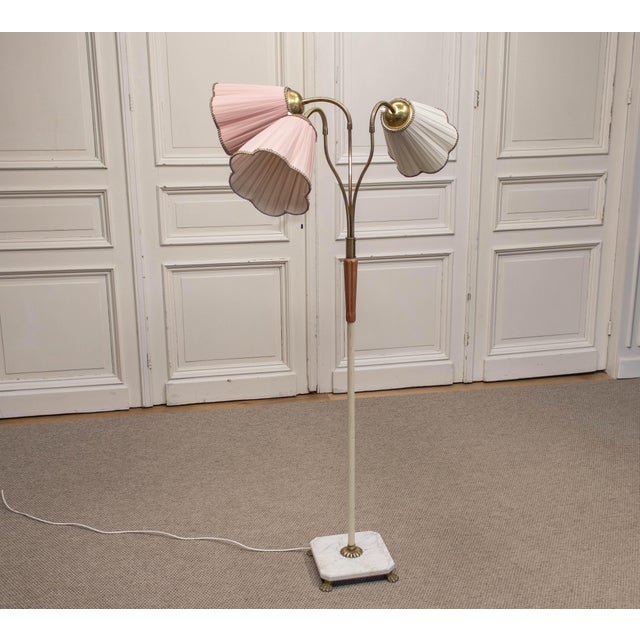 1940s Swedish Floor Lamp in Marble & Brass from Bröderna Malmströms, 1940s For Sale - Image 5 of 11