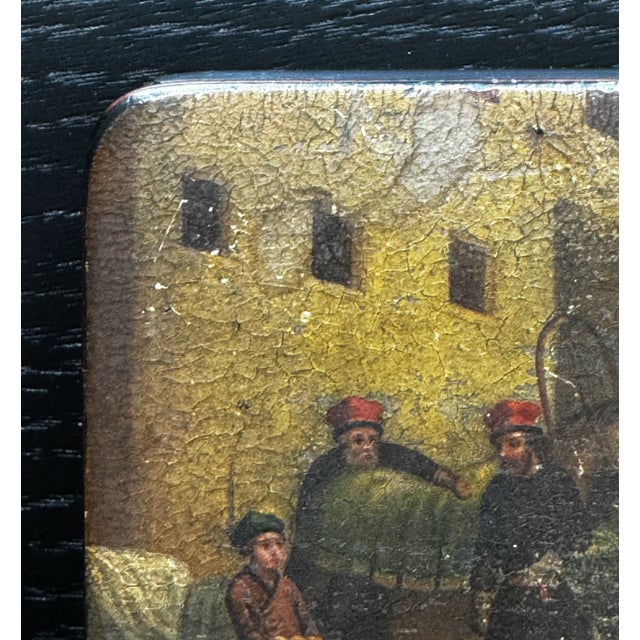 19th Century Late 19th - Early 20th Century Russian Lacquered Paper Mache Snuff Box For Sale - Image 5 of 8