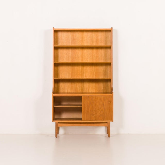 Wood Vintage Oak Bookcase by Johannes Sorth for Nexo, 1960s For Sale - Image 7 of 16