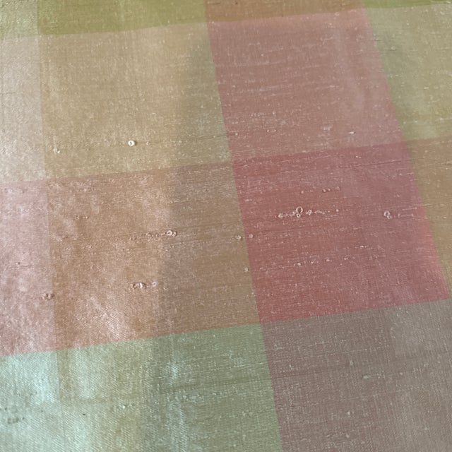 Textile 1960s Silk Taffeta Plaid Round Table Cloth For Sale - Image 7 of 8