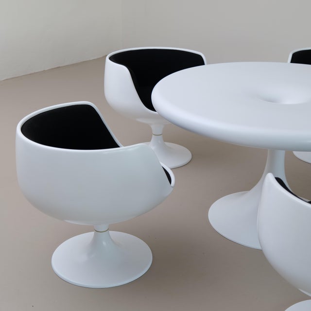 Cognac Dining Chairs and Santarelli Table by Eero Aarnio for Asko, 1970s, Set of 6, in Very Good conditions. Designed 1960...