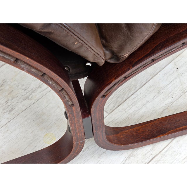 Mid-Century Modern Norwegian Model Siesta Armchair with Armrests by Ingmar Relling for Westnofa, 1970s For Sale - Image 3 of 18