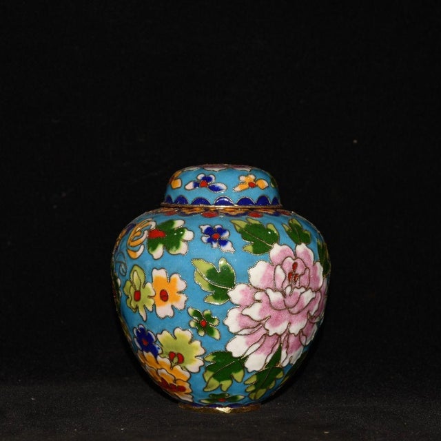 1950s Vintage Cloisonné Enamel Ginger Jar With Peony Motif - Blue Ground For Sale - Image 5 of 9