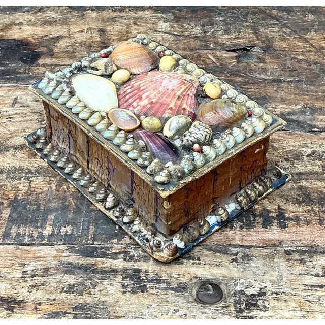 Vintage Shell Embellished Keepsake Box For Sale - Image 4 of 12