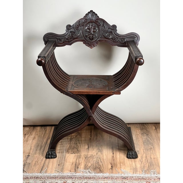 Late 19th Century Antique Italian Renaissance Walnut Savonarola Chair C. Late 19th Century For Sale - Image 5 of 12