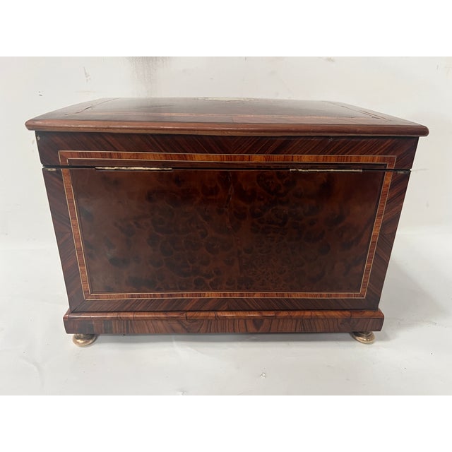 Cigar Box in Thuya Burl and Rosewood, 1800s For Sale - Image 4 of 14
