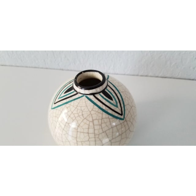 Mid-Century Modern Vintage Hand Painted White Crackle Ceramic Vase For Sale - Image 3 of 7