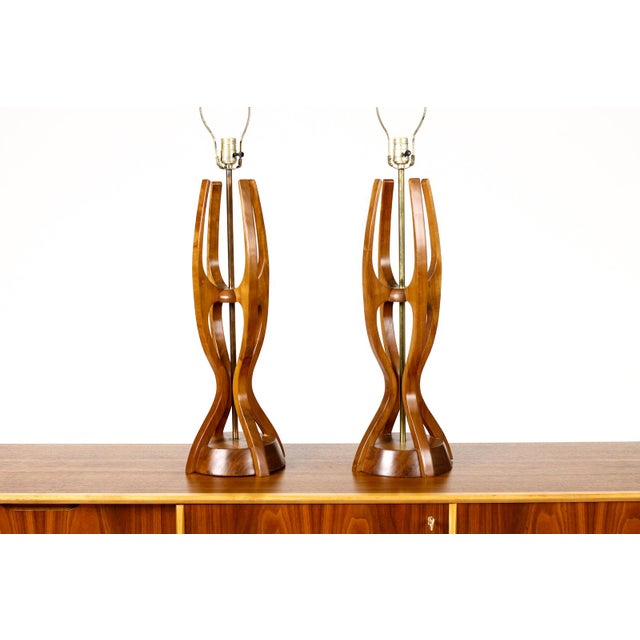Mid-Century Modern Vintage Mid-Century Modern Walnut Brass Table Lamps - a Pair For Sale - Image 3 of 4