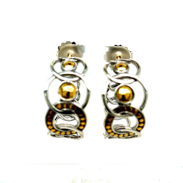 Late 20th Century John Hardy Estate Hoop Earrings 22k Gold + Silver, A Pair For Sale - Image 4 of 7