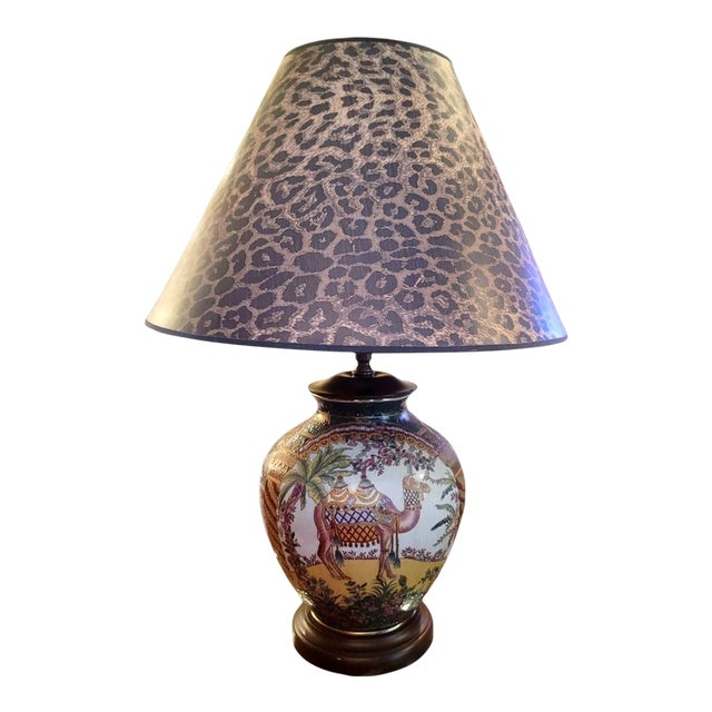 Vintage Chinoiserie Colorful Ceramic Camel Ginger Jar Palm Beach Regency Leopard Shade Table Lamp For Sale