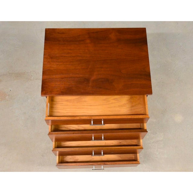 Calvin 1960s Refinished Paul McCobb for Calvin Walnut Dresser Nightstand Chest For Sale - Image 4 of 11