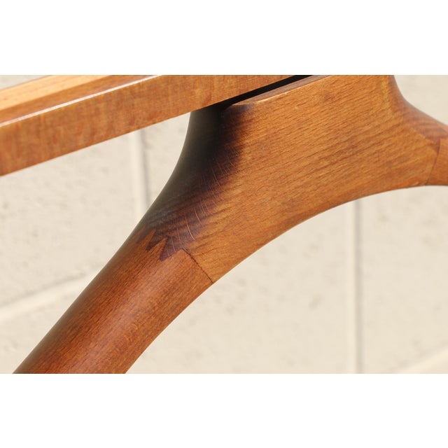 1960s Italian Mid-Century Modern Gentleman’s Valet Butler Chair With Rush Seat For Sale - Image 10 of 18