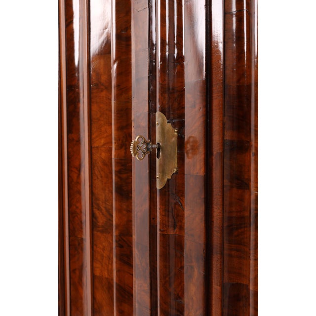 Frankfurt Wave Cabinet in Walnut, 1750s For Sale - Image 12 of 18