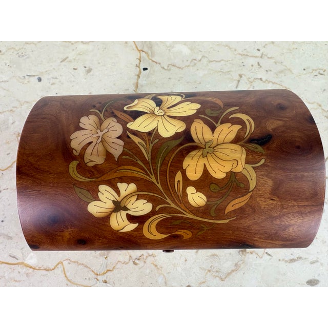 Brown Handsome Italian Handcrafted Inlaid Burled Walnut Music Box For Sale - Image 8 of 12