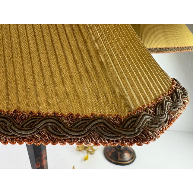 Hand Painted Japaned Metal Table Lamps by Sarreid For Sale - Image 9 of 12