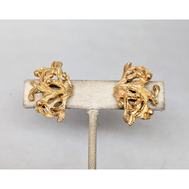 Mid-Century Modern Vintage 1970s Signed Napier Goldtone Coral Clip Earrings-2 Pieces For Sale - Image 3 of 7