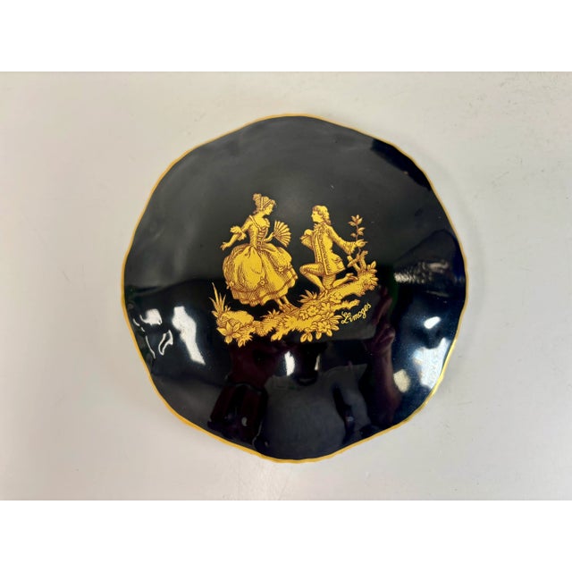 Vintage Limoges Porcelain Black and Gold Trimmed Jewelry/Trinket Box For Sale In Raleigh - Image 6 of 10