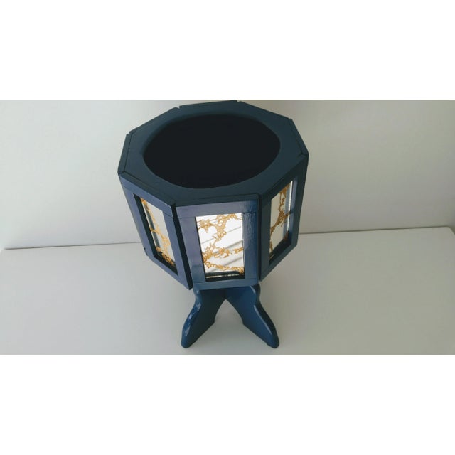 1950s Mid Century Blue Lacquered Planter With Mirrors and Gold For Sale - Image 5 of 6