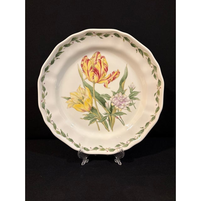 2000 - 2009 Gourmet Garden Dinner Plate Featuring Tulips From Noritake For Sale - Image 5 of 6