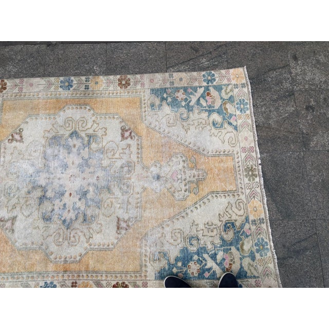 1960s 1960s Vintage Turkish Oushak Rug - 4′5″ × 7′6″ For Sale - Image 5 of 10