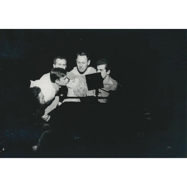 Marilyn Monroe Knitting on Set of Let's Make Love, USA, 1960s, Photograph For Sale - Image 3 of 3