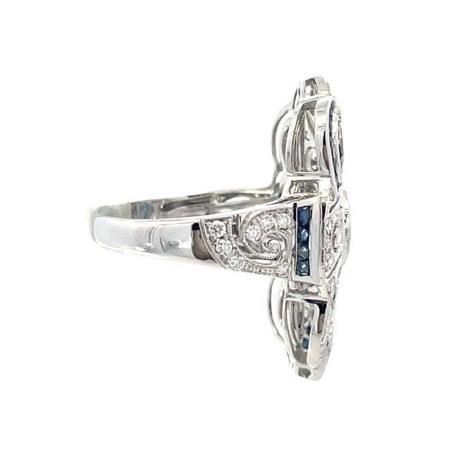 Gorgeous 18k White Gold Ring With 1.15 Carat Natural Blue Sapphire & Diamonds, Size 6.75 For Sale In New York - Image 6 of 11