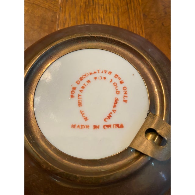 Chinoiserie 1980s Lotus Porcelain Bowl in Brass For Sale - Image 3 of 6