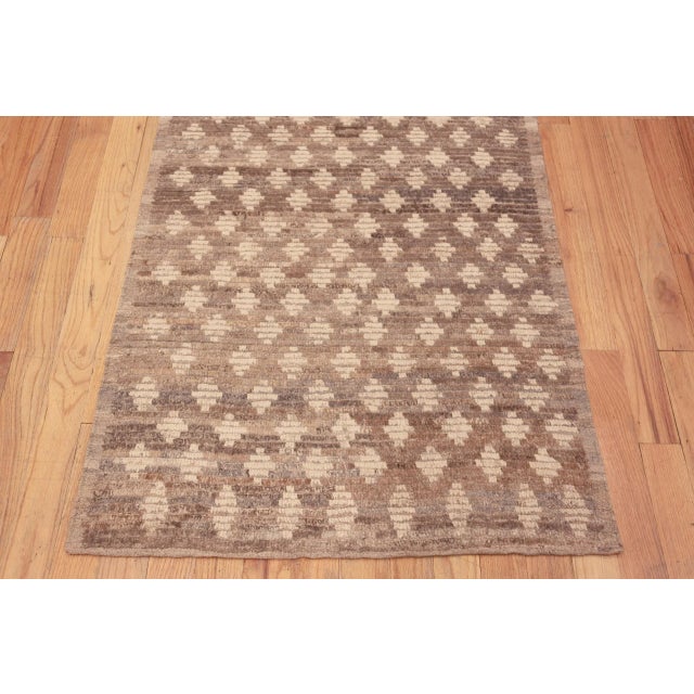 Nazmiyal Collection Modern Runner Abrash Rug For Sale In New York - Image 6 of 8