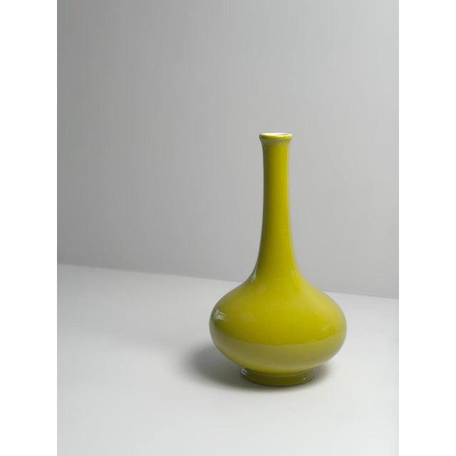 Mid-Century Modern Chartreuse Ceramic Bud Vase by Carlton Ware, 1960s For Sale - Image 6 of 10