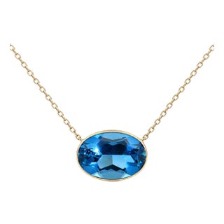 Mid 20th Century 18k Yellow Gold Gia Certified 43.73ct Blue Topaz Bezel Necklace For Sale