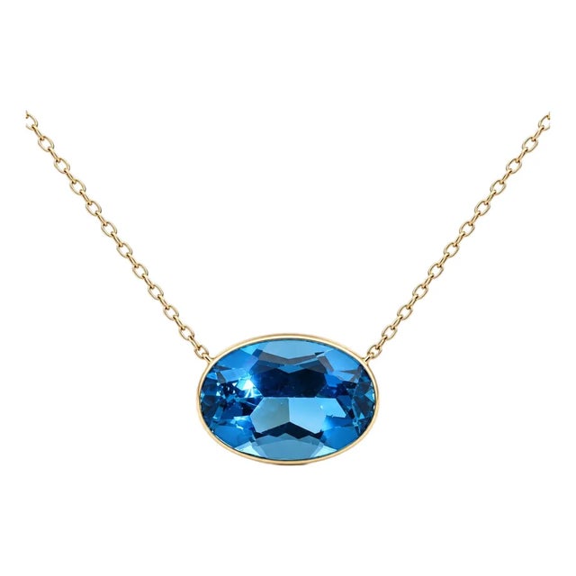 Mid 20th Century 18k Yellow Gold Gia Certified 43.73ct Blue Topaz Bezel Necklace For Sale