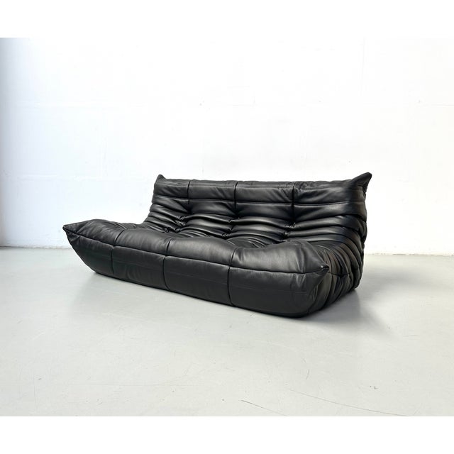 French Togo Sofa in Thick Black Cow Leather attributed to Michel Ducaroy for Ligne Roset, 1970s For Sale - Image 13 of 13