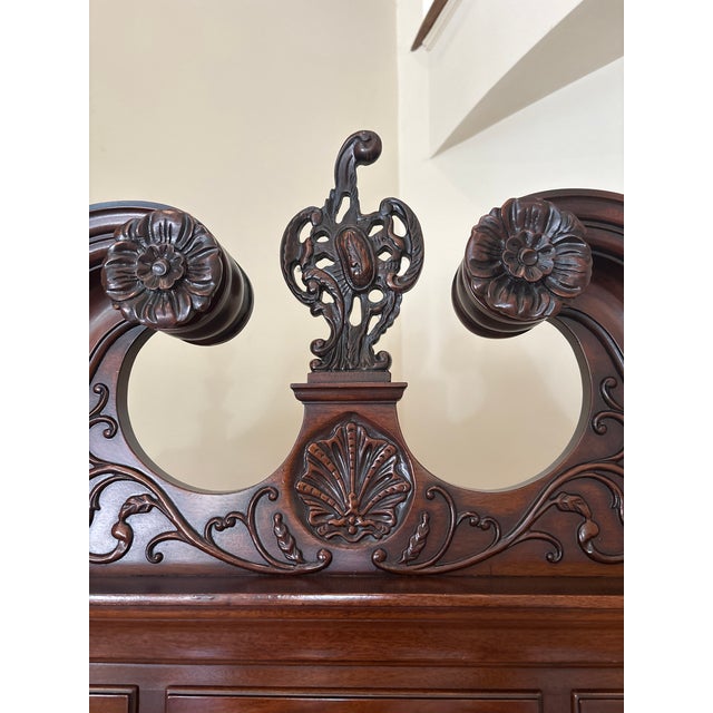 Brown 1930s Mahogany Armoire by Tomlinson of High Point/Williamsburg Galleries For Sale - Image 8 of 9