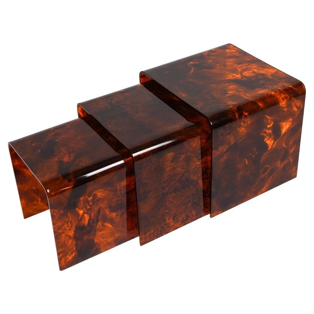Nesting Tables in Faux Tortoiseshell Acrylic Glass in the style of Christian Dior, Italy, 1970s, Set of 3 For Sale - Image 14 of 14