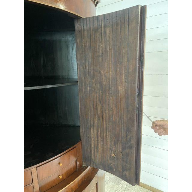 Antigue Biedermeier Corner Cabinet in Walnut Veneer, 1860s For Sale - Image 15 of 18