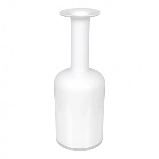 White Glass Vase from Otto Brauer/Holmegaar For Sale - Image 3 of 3