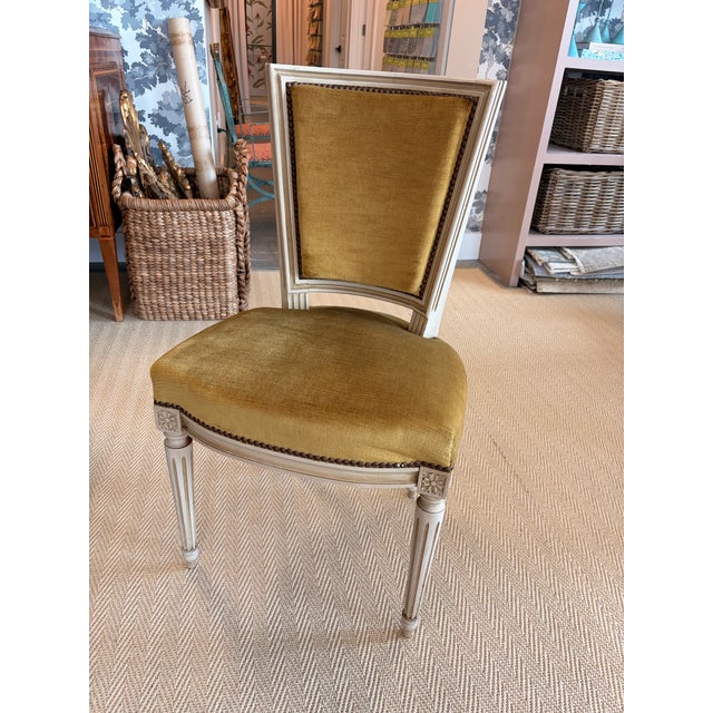 1940s 1940s Set of 6 Louis XVI Style Accent Side Chairs For Sale - Image 5 of 7